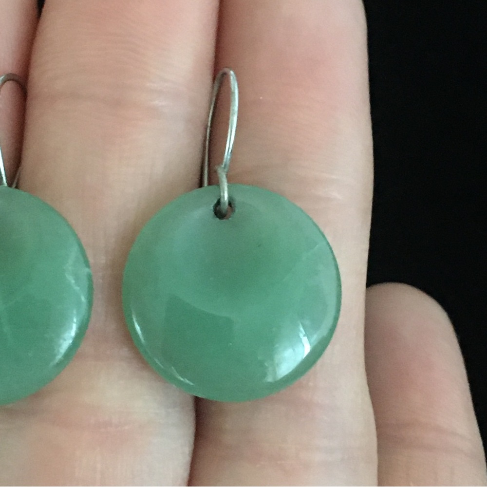Vintage Green Stone Dangle Earrings - Picture 2 of 6